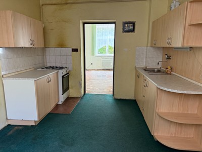 Prodej  rodinného domu 280 m², pozemek 574 m²