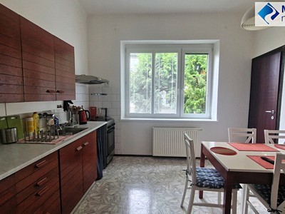Pronájem bytu 4+1 144 m²