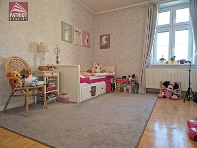 Pronájem bytu 2+1 80 m² (Jednopodlažní)
