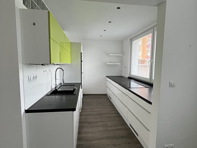 Pronájem bytu 4+kk 84 m²