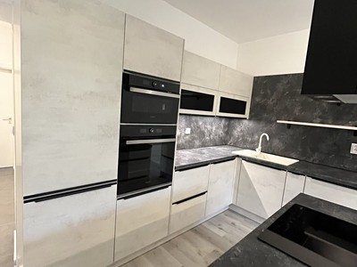 Pronájem bytu 2+kk 64 m²