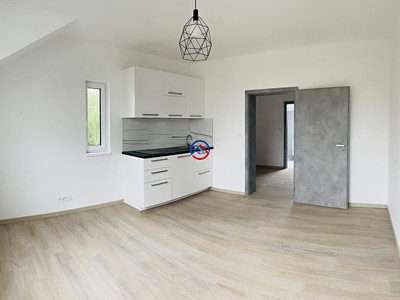 Pronájem bytu 1+kk 33 m²