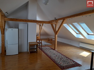 Pronájem bytu 2+kk 89 m²