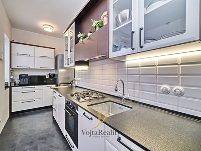 Prodej  vily 497 m², pozemek 1 515 m²